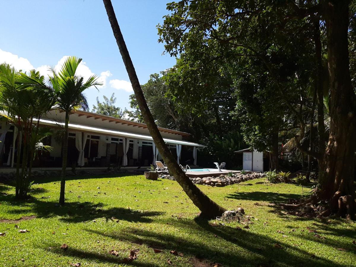 Cahuita Inn Екстериор снимка