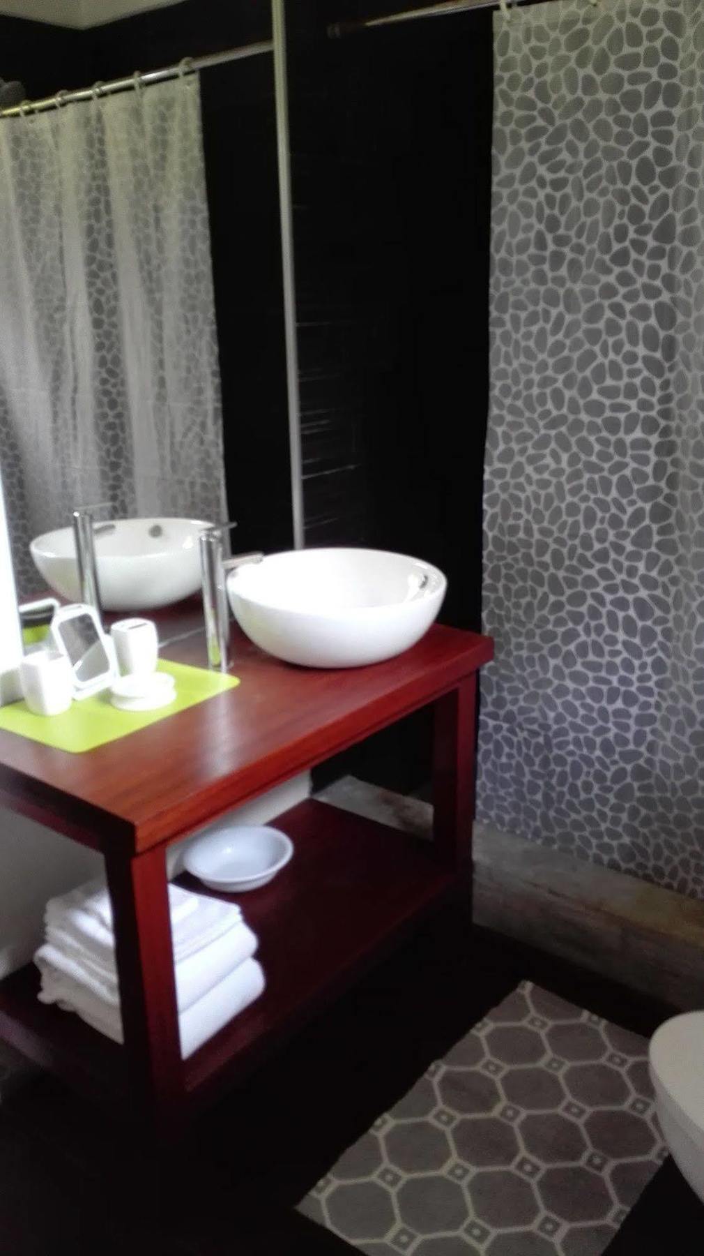Cahuita Inn Екстериор снимка